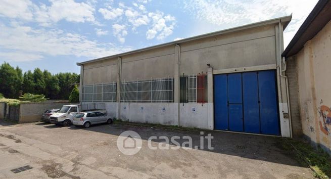 Capannone in commerciale in Via Redipuglia 2
