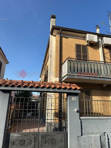 Appartamento in residenziale in Via L' Aquila