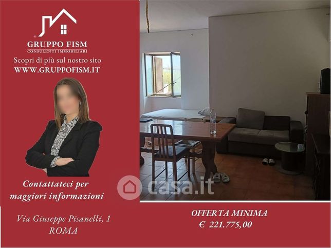 Villetta a schiera in residenziale in Via Liri 14