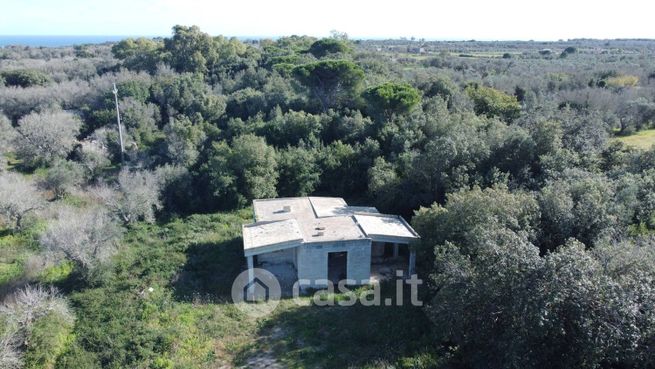 Villa in residenziale in Via Vecchia Per Marittima