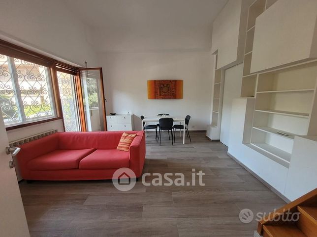 Appartamento in residenziale in Via Adolfo Vigorelli