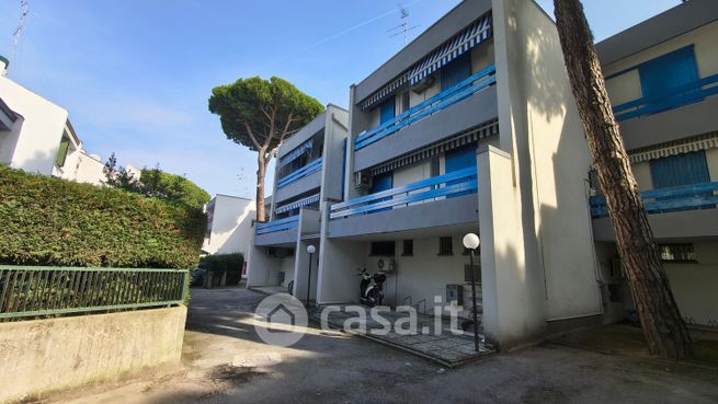 Appartamento in residenziale in Viale delle Querce 72