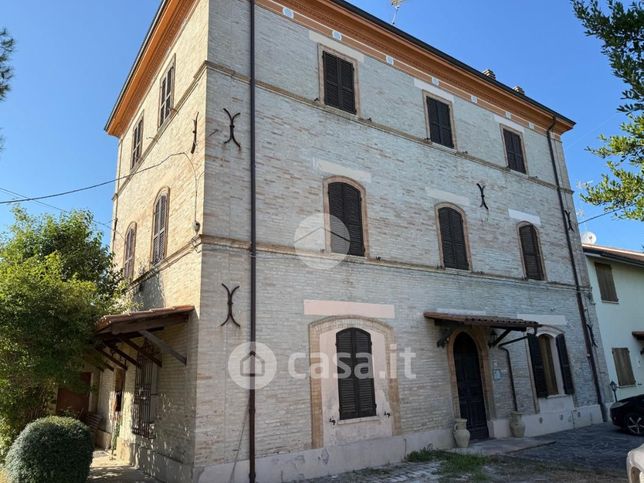 Casa bi/trifamiliare in residenziale in Località Forcolo 37