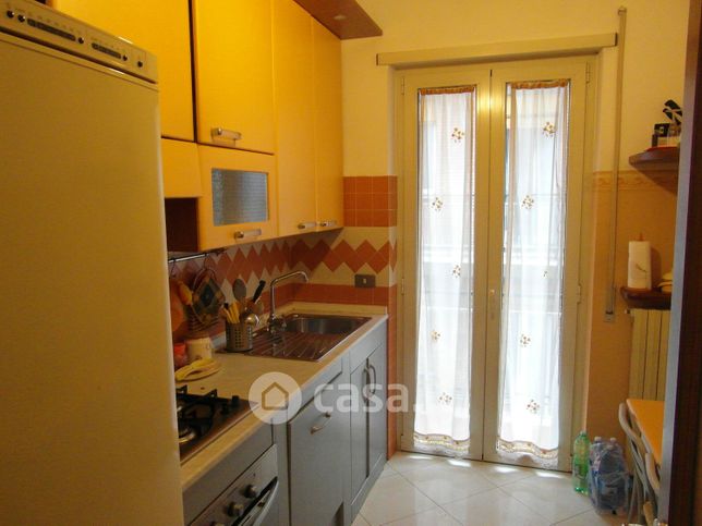 Appartamento in residenziale in Via Federico Delpino