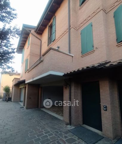 Appartamento in residenziale in Via Adige