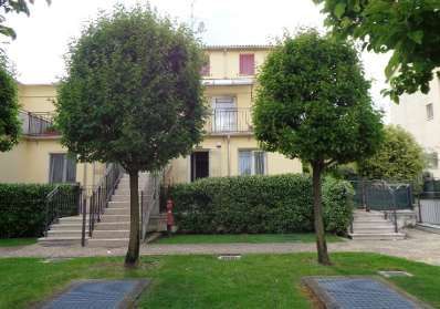 Appartamento in residenziale in Via Corobbi 7