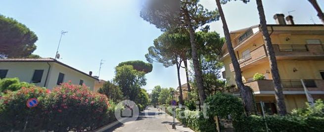 Appartamento in residenziale in Viale Trieste