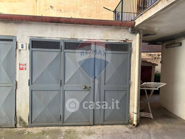 Garage/posto auto in residenziale in Via Fabio Filzi 9