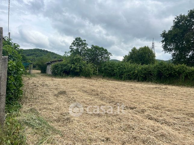Terreno agricolo in commerciale in Via della Favetta 25