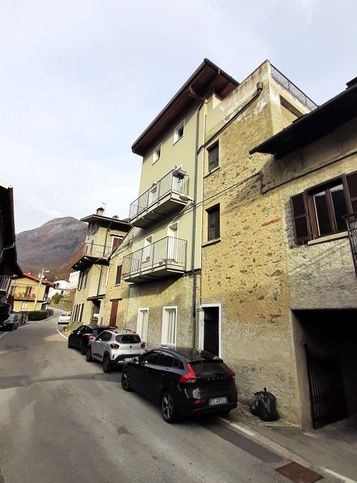 Appartamento in residenziale in ponchiera