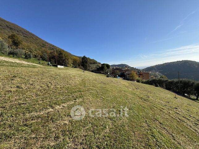 Terreno edificabile in residenziale in Contrà Rovole 40