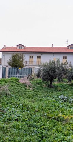 Villa in residenziale in Via Padre Pio