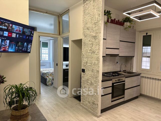 Appartamento in residenziale in Via Fonteiana 126