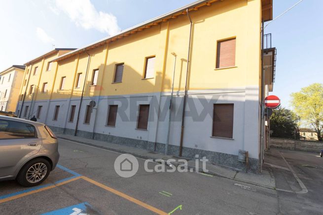 Appartamento in residenziale in Via Carlo Porta
