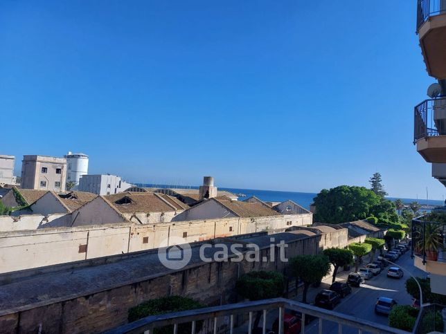 Appartamento in residenziale in Via Filippo Turati
