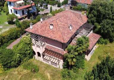 Villa in residenziale in Via delle Rimembranze 12