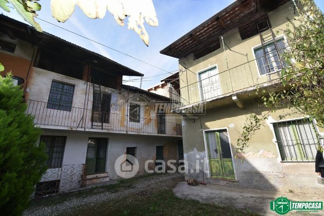 Rustico/casale in residenziale in Via Vanchiglia 22