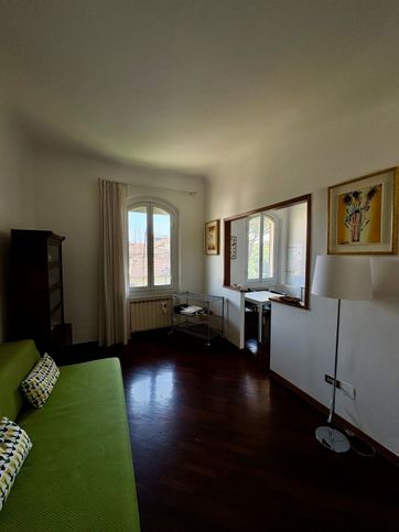 Appartamento in residenziale in Via Monte Oliveto 84