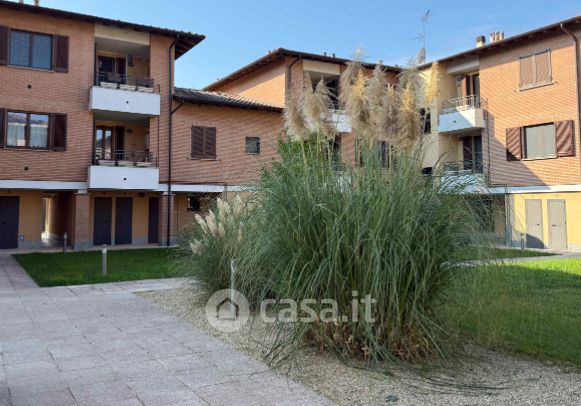 Box/posto auto in residenziale in Via Leonardo Da Vinci 30