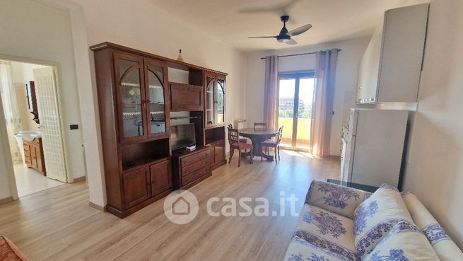 Appartamento in residenziale in Via Palo Laziale 9