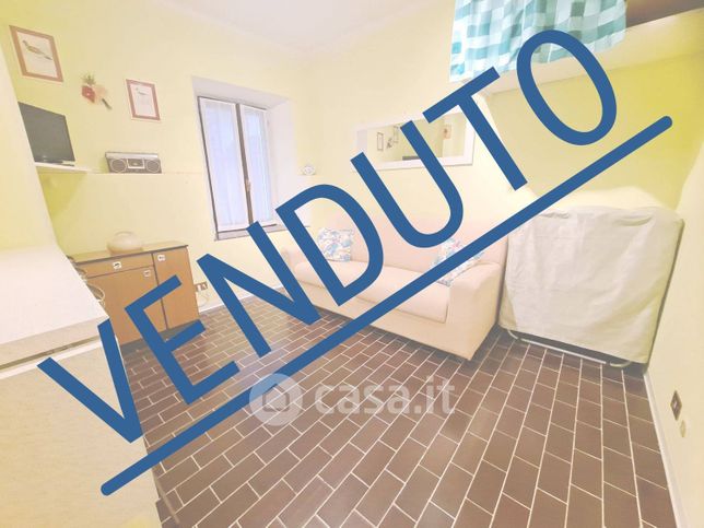 Appartamento in residenziale in Via Regina