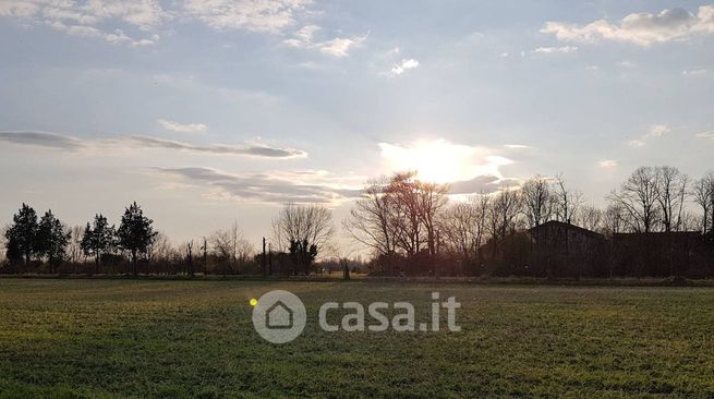 Appartamento in residenziale in Via Monte Bianco