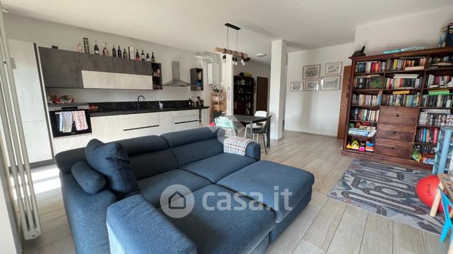 Appartamento in residenziale in Via Giuseppe di Vittorio 22