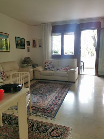 Appartamento in residenziale in Via Luigi Pellizzo 39