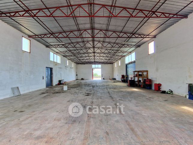 Capannone in commerciale in Via Ariazza Passagliastro