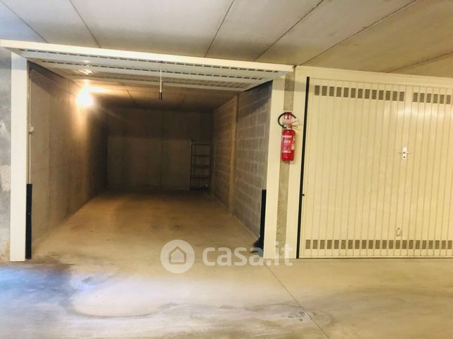 Garage/posto auto in residenziale in Via Giuseppe Garibaldi 83