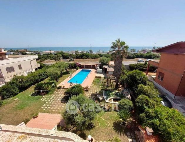 Villa in residenziale in Via Gaspare Balbi 10