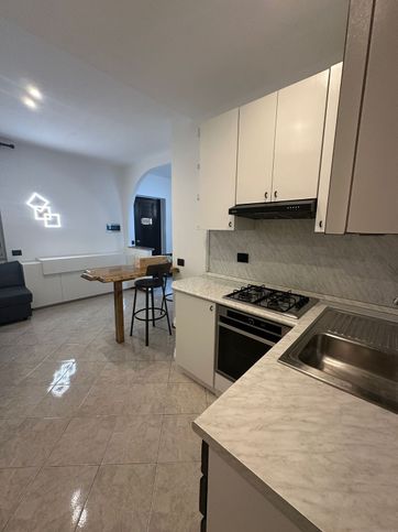 Appartamento in residenziale in Via Luciano Manara 30