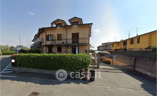 Appartamento in residenziale in Via delle Forze Armate 6
