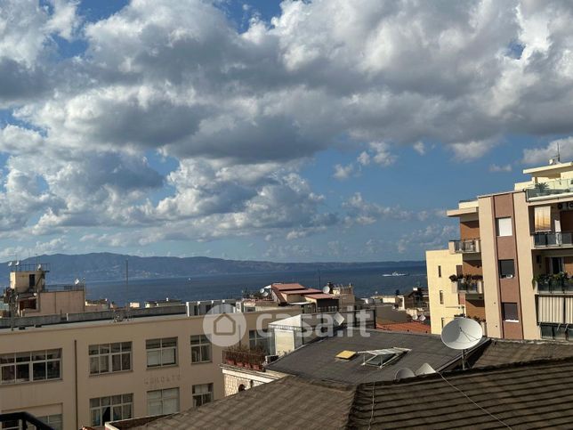 Appartamento in residenziale in Via Possidonea 54 c