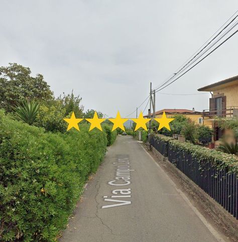 Appartamento in residenziale in Via Campo Cervino