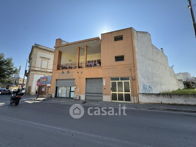 Casa indipendente in residenziale in Via Liguria 4