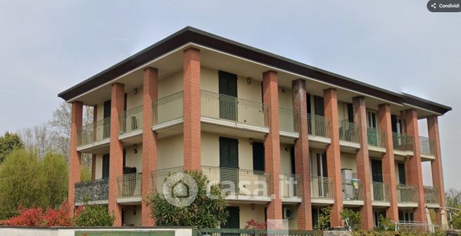 Appartamento in residenziale in Via J. F. Kennedy 13