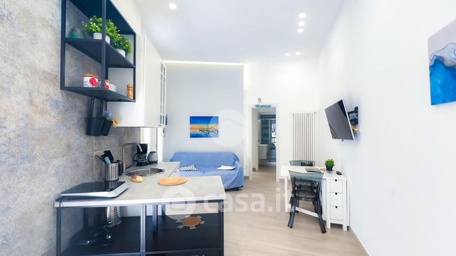 Appartamento in residenziale in Via Aragonese 2