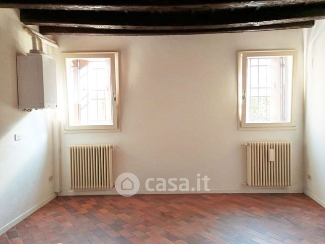 Ufficio in commerciale in Borgo Scroffa