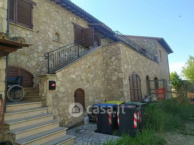 Casa bi/trifamiliare in residenziale in Strada Provinciale 30 3