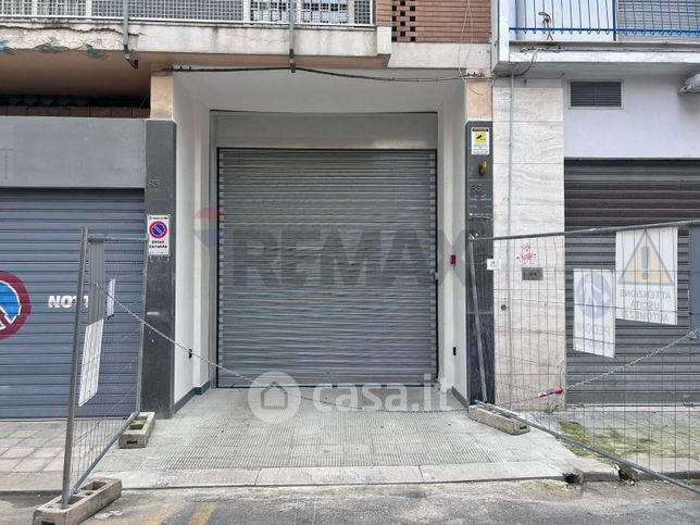 Box/posto auto in residenziale in Via Trento 83