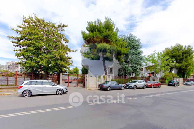 Appartamento in residenziale in Via Giuseppe Fanelli 206