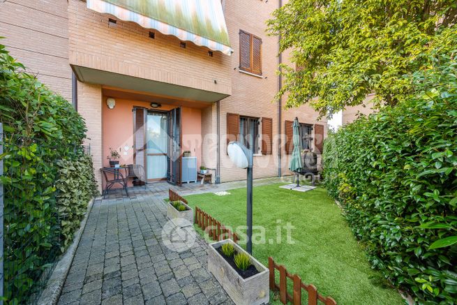 Appartamento in residenziale in Via Geminelli 50