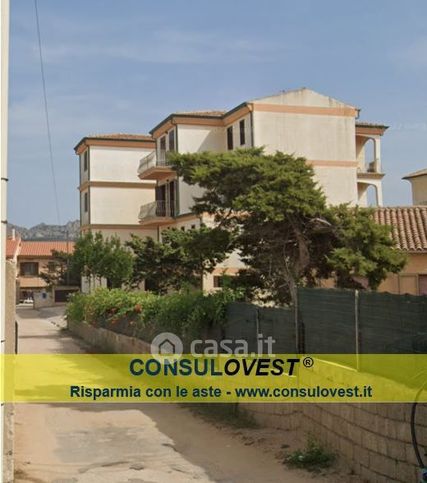 Appartamento in residenziale in Via Isuledda