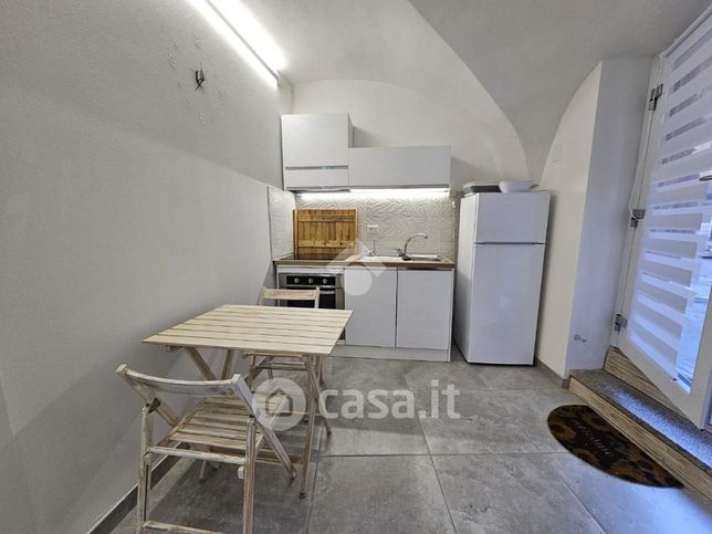 Appartamento in residenziale in Via Silano