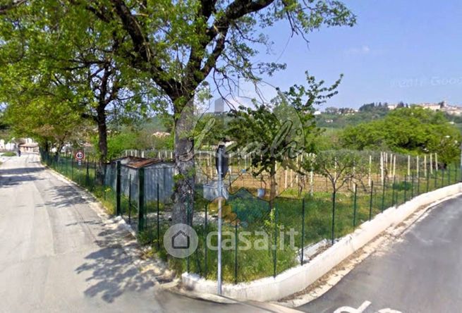 Terreno agricolo in commerciale in Via Villa Case