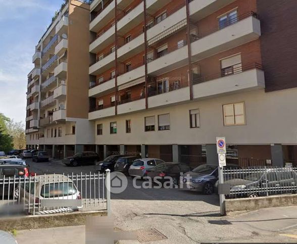 Appartamento in residenziale in Via Pisa