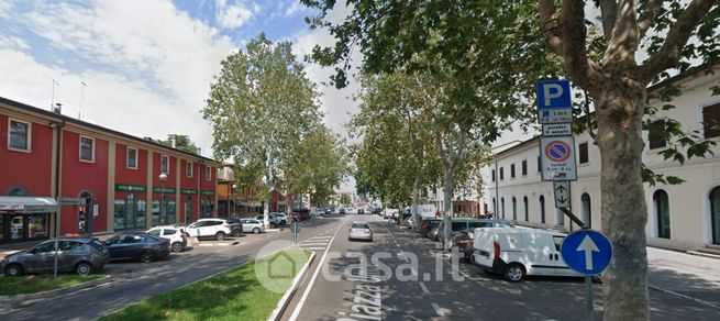 Ufficio in commerciale in Piazza Umberto I