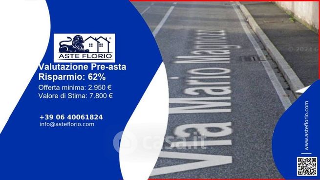 Box/posto auto in residenziale in Via Mario Magnozzi 7