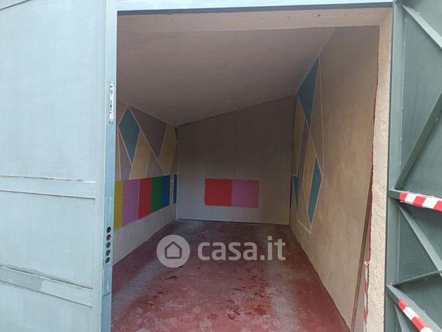 Box/posto auto in residenziale in Via Traiano Boccalini